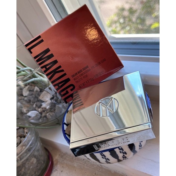 IL MAKIAGE Trendsetter Color Boss Squad Eyeshadow Palette Quad Burgundy Metallic - Picture 4 of 12